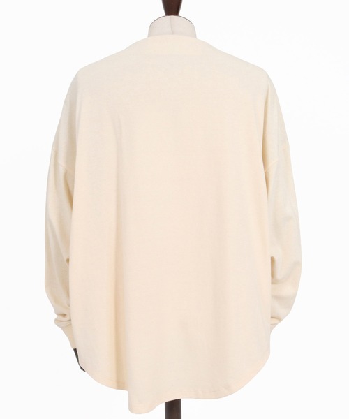Magine（マージン）の「mlt5773-Heavyweight Open-End Jersey Key Neck T-Shirt キーネックTシャツ(MGN-263-027)（Tシャツ/カットソー・メンズ・ブラック/キナリ・44/46/48）」の14枚目の写真