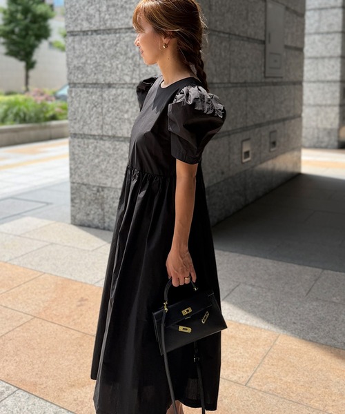 ST.ROONEY（セントルーニー）の「パフスリーブVバックワンピース【低身長・小柄女性向け】（ワンピース・レディース・ベージュ/ブラック・XS）」の17枚目の写真
