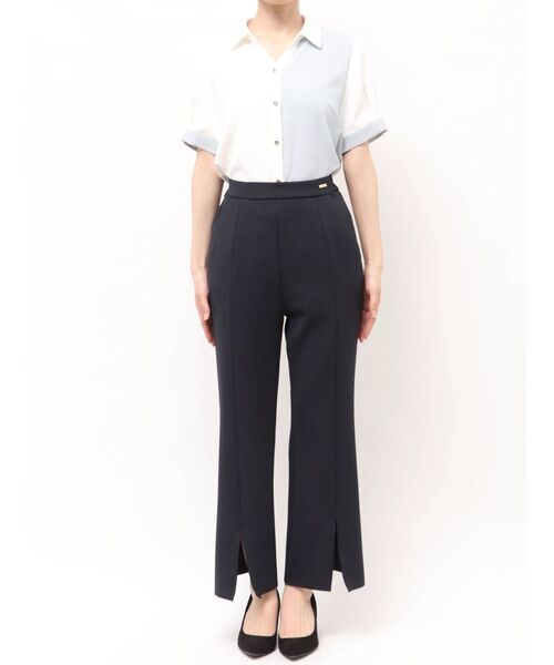 TONAL（トーナル）の「360°ストレッチスリムフレアパンツ（スラックス・レディース・ライトグレー/ブラック/ネイビー・MEDIUM/LARGE/SMALL）」の13枚目の写真