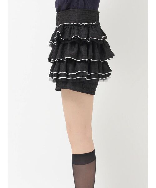 CALNAMUR（カルナムール）の「ティアードパンツ（その他パンツ・レディース・ブラック/ホワイト・SMALL/MEDIUM）」の6枚目の写真