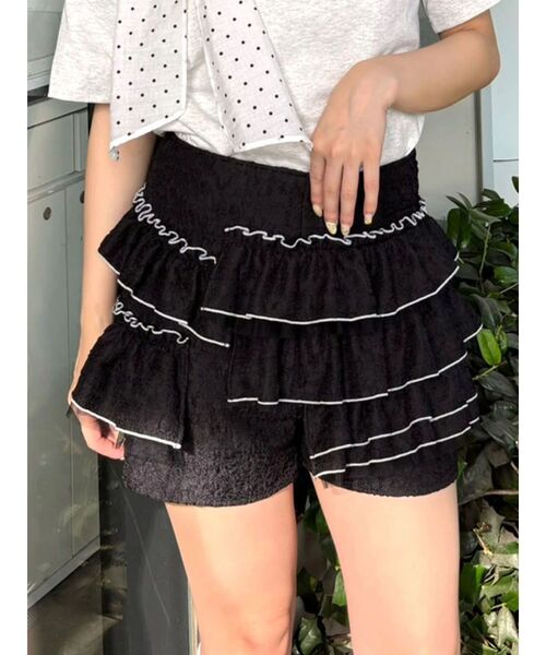 CALNAMUR（カルナムール）の「ティアードパンツ（その他パンツ・レディース・ブラック/ホワイト・SMALL/MEDIUM）」の3枚目の写真
