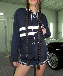 CENTAUR.KR（セントール）の「LACE-UP STRIPE COLLAR T-SHIRT_NAVY（ポロシャツ）」