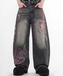 FREE DEE（フリー ディー）の「A'GEM/9 × .kom 『FREE DEE/フリーディー』Tribal Graphic Balloon Denim Pants/トライバルグラフィックバルーンデニムパンツ（デニムパンツ）」