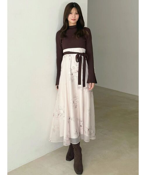 MERCURYDUO（マーキュリーデュオ）の「フラワードッキングワンピース（ワンピース・レディース・ブラウン/ブラック・SMALL/MEDIUM）」の8枚目の写真