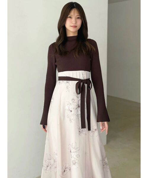 MERCURYDUO（マーキュリーデュオ）の「フラワードッキングワンピース（ワンピース・レディース・ブラウン/ブラック・SMALL/MEDIUM）」の12枚目の写真