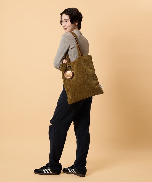 CONTROL FREAK / CTFK(コントロールフリーク)の「CONTROL FREAK / CTFK(コントロールフリーク/シーティーエフケー)HOLIDAYトート(トートバッグ・レディース・アイボリー/カーキ/レオパード・FREE)」の10枚目の写真