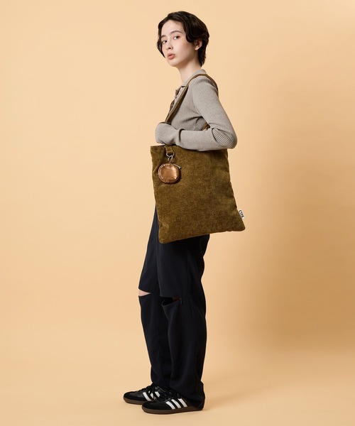 CONTROL FREAK / CTFK(コントロールフリーク)の「CONTROL FREAK / CTFK(コントロールフリーク/シーティーエフケー)HOLIDAYトート(トートバッグ・レディース・アイボリー/カーキ/レオパード・FREE)」の11枚目の写真