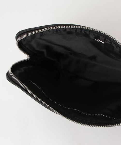 1PIU1UGUALE3  RELAX （ウノピゥウノウグァーレトレ リラックス）の「【1PIU1UGUALE3 RELAX】FLASHY CLUTCH BAG（クラッチバッグ・メンズ・ブラック系1/ブラック系2・FREE）」の5枚目の写真