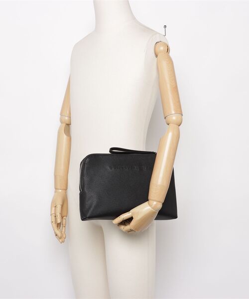 1PIU1UGUALE3  RELAX （ウノピゥウノウグァーレトレ リラックス）の「【1PIU1UGUALE3 RELAX】FLASHY CLUTCH BAG（クラッチバッグ・メンズ・ブラック系1/ブラック系2・FREE）」の6枚目の写真