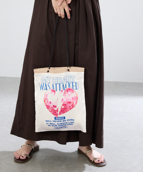 IENA(イエナ)の「THE CULTURE CODE/ザ カルチャーコード SILK BAG バッグ(ショルダーバッグ・レディース・ホワイト系その他/ホワイト×ホワイト・FREE)」の9枚目の写真