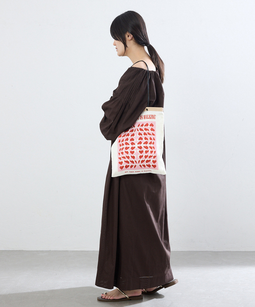 IENA(イエナ)の「THE CULTURE CODE/ザ カルチャーコード SILK BAG バッグ(ショルダーバッグ・レディース・ホワイト系その他/ホワイト×ホワイト・FREE)」の11枚目の写真