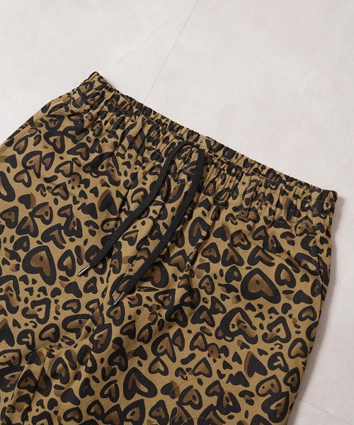 1111clothing(ワンフォークロージング)の「ハートレオパード ワイドパンツ / Heart Leopard Wide Pants(その他パンツ・メンズ・A/B・M/L)」の14枚目の写真