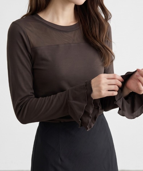 umune(ウムネ)の「シアー切り替えが華やぐ♪レイヤードに活躍するフェミニンカットソー(Tシャツ/カットソー・レディース・オフホワイト/ブラック/ブラウン・FREE)」の16枚目の写真