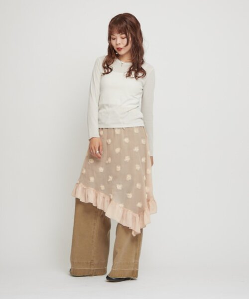 WILLOW(ウィロー)の「【willow】フラワーヘムラインレイヤードスカート(スカート・レディース・ブラック/ベージュ・ONE SIZE)」の16枚目の写真