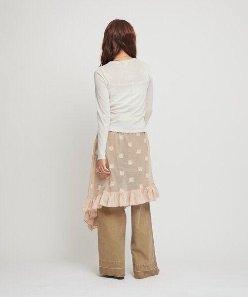 WILLOW(ウィロー)の「【willow】フラワーヘムラインレイヤードスカート(スカート・レディース・ブラック/ベージュ・ONE SIZE)」の17枚目の写真