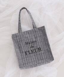 ブランドロゴ刺繍ツイードスクエアトート
