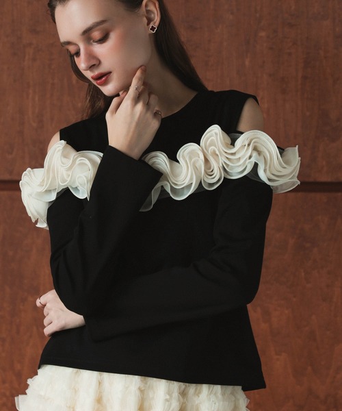 MERAKI(メラキ)の「ロングスリーブオフショルトップス(その他トップス・レディース・ブラック系その他/ブラック/ホワイト・FREE)」の8枚目の写真