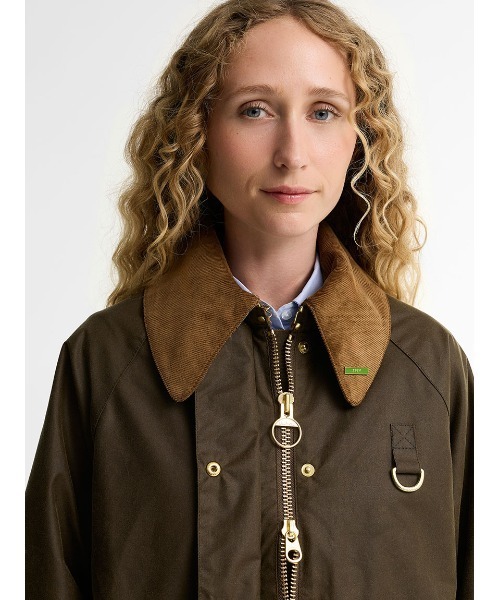 Barbour（バブアー）の「【SPEY / スペイ】Icons ワックス ジャケット（レディース）（ブルゾン・レディース・ベージュ/ネイビー・8/10）」の7枚目の写真