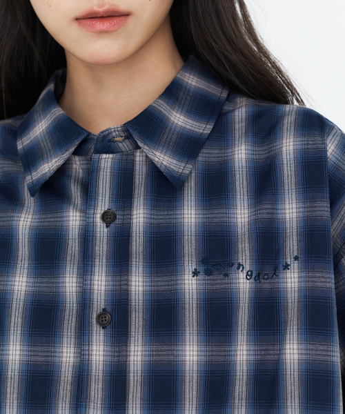MONGDOL(モンドル)の「ロゴポイント オーバーサイズ チェックシャツ ネイビー MDSH031NAVY(シャツ/ブラウス・レディース・その他・F)」の6枚目の写真