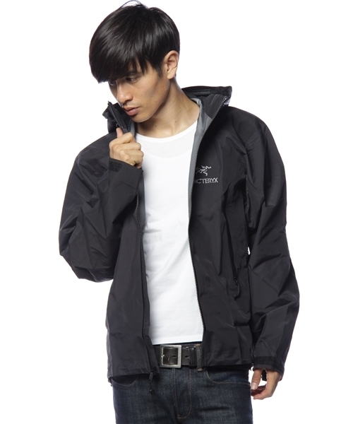 BEAMS(ビームス)の「ARC'TERYX / “BETA AR JACKET”(ブルゾン・メンズ・ブラック/ダークグリーン・X-SMALL/SMALL/MEDIUM)」の8枚目の写真