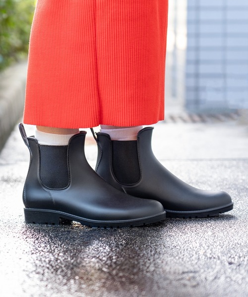 menue(メヌエ)の「サイドゴア 防水 レインブーツ(レインシューズ・レディース・グレー/ネイビー/ブラック/カーキ/ダークブラウン/ベージュ/アイボリー・LL/M/SS/3L/L/S/5L/6L/4L/19.0cm/21.0cm/20.0cm/19.5cm/21.5cm)」の15枚目の写真