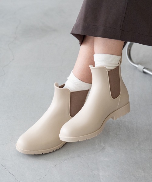 menue(メヌエ)の「サイドゴア 防水 レインブーツ(レインシューズ・レディース・グレー/ネイビー/ブラック/カーキ/ダークブラウン/ベージュ/アイボリー・LL/M/SS/3L/L/S/5L/6L/4L/19.0cm/21.0cm/20.0cm/19.5cm/21.5cm)」の19枚目の写真