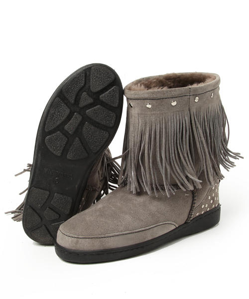 SHIPS for women(シップスフォーウィメン)の「ミネトンカ:シップススペシャル フリンジ(ブーツ・レディース・グレー・5/6/7/8)」の11枚目の写真
