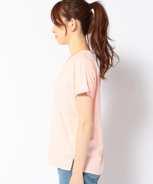 SHIPS Days（シップスデイズ）の「SHIPS Days STANDARD: ソフトコットン Vネック TEE（Tシャツ/カットソー・レディース・ブラック/ネイビー/ライトグレー/ホワイト/ベージュ系その他/ピンク・M～Ｌ/S～Ｍ）」の11枚目の写真