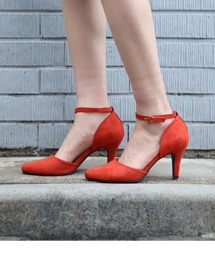 LibertyDoll�i���o�e�B�[�h�[���j�́u�|�C���e�b�h�g�D�Z�p���[�g�X�g���b�v�������r�p���v�X�i�p���v�X�j�v