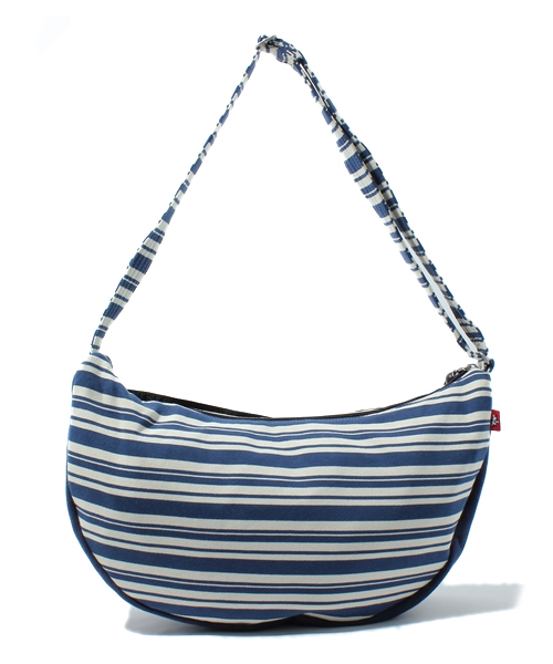 BEAMS（ビームス）の「CHUMS×BEAMS / 別注 SWEATバナナショルダー（ショルダーバッグ・メンズ・ライトグレー/ネイビー・ONE SIZE）」の6枚目の写真