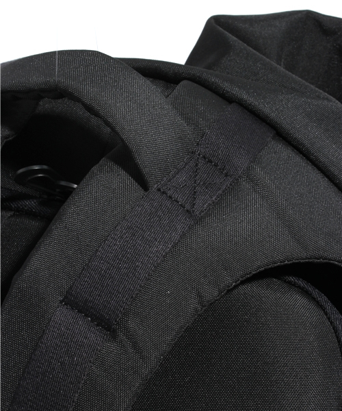 MIDWEST（ミッドウエスト）の「Cote&Ciel 15-17インチリュック（バックパック/リュック・メンズ・ブラック/グレー・FREE）」の9枚目の写真