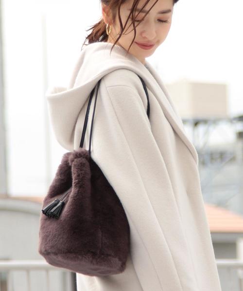 BEAUTY&YOUTH UNITED ARROWS(ビューティーアンドユースユナイテッドアローズ)の「BY∴ フェイクファータッセルドローストバッグ ◆(ハンドバッグ・レディース・モカ/ワインレッド/ダークグレー・FREE)」の11枚目の写真