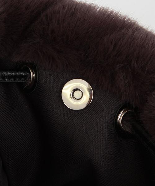 BEAUTY&YOUTH UNITED ARROWS(ビューティーアンドユースユナイテッドアローズ)の「BY∴ フェイクファータッセルドローストバッグ ◆(ハンドバッグ・レディース・モカ/ワインレッド/ダークグレー・FREE)」の9枚目の写真