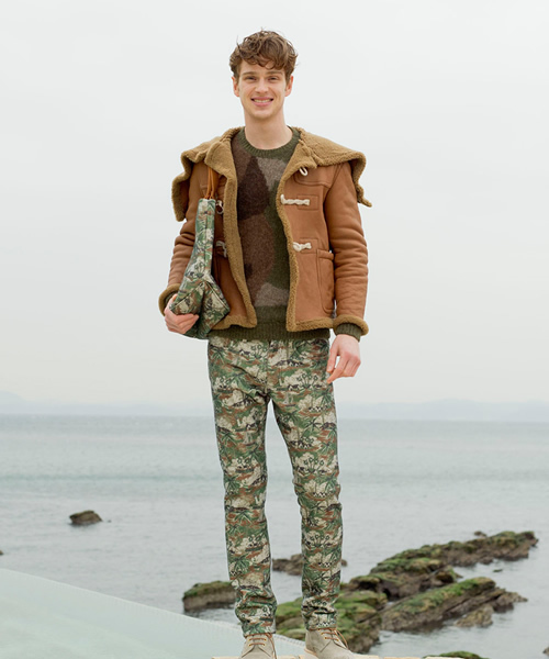 beautiful people（ビューティフルピープル）の「beautiful people/w.aloha-camouflage tote（トートバッグ・メンズ・オリーブ・FREE）」の9枚目の写真