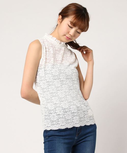 LOWRYS FARM（ローリーズファーム）の「プリーツレースノースリーブ　781430 （Tシャツ/カットソー・レディース・ブラック/グレー/オフホワイト/ブルー・MEDIUM/LARGE）」の2枚目の写真