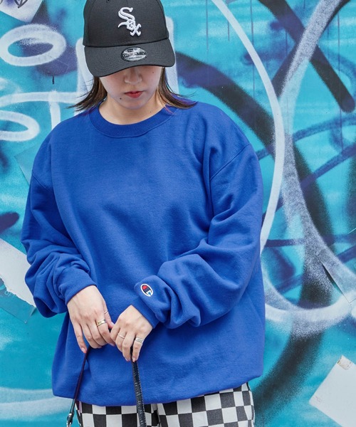 Champion（チャンピオン）の「Champion PULLOVER オーバーサイズ プルオーバー クルーネック スウェット（スウェット・メンズ・ホワイト/ブラック/チャコールグレー/ダークグリーン/グレー/ネイビー/ロイヤルブルー/レッド/ワイン/オレンジ/パープル・S/L/M/XL）」の7枚目の写真