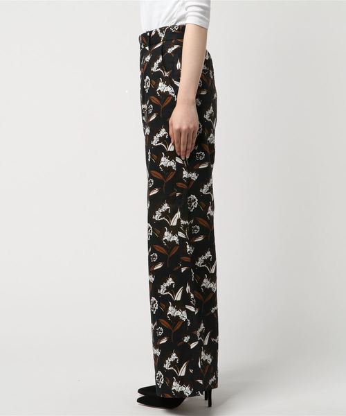 MOUSSY（マウジー）の「SPRING FLOWER WIDE PANTS（その他パンツ・レディース・オレンジ系その他/ブラック系その他・0/1/2）」の4枚目の写真