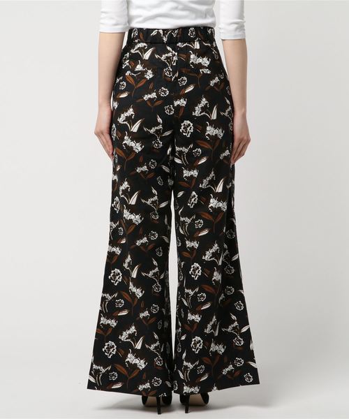 MOUSSY（マウジー）の「SPRING FLOWER WIDE PANTS（その他パンツ・レディース・オレンジ系その他/ブラック系その他・0/1/2）」の3枚目の写真
