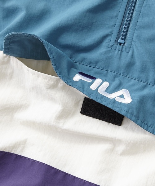FILA（フィラ）の「【FILA】【ライトオン40周年記念別注モデル】ナイロンプルオーバー（パーカー・レディース・レッド/グリーン・ﾌﾘ-）」の5枚目の写真