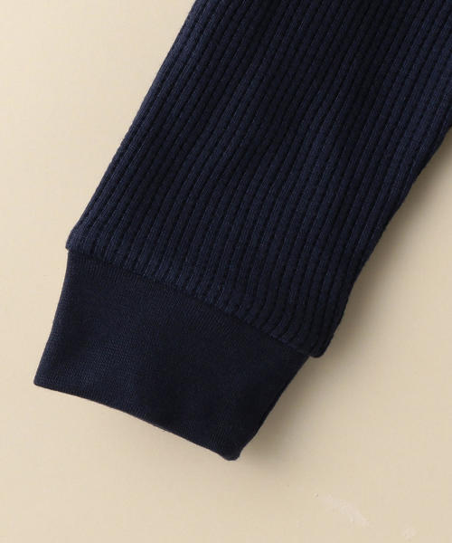 green label relaxing（グリーンレーベルリラクシング）の「【キッズ】〔吸水速乾〕ドライ ワッフル クルーネック プルオーバー（Tシャツ/カットソー・キッズ・ライラック/ブラック/グレー/ネイビー/ホワイト/オリーブ・115/125/105/135）」の10枚目の写真