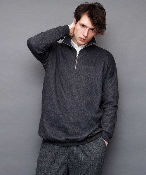 EMMA CLOTHES(エマクローズ)の「ビッグシルエットハーフZIPプルオーバー 裏起毛(スウェット・メンズ・ブラック/アイボリー/チャコール・FREE)」の1枚目の写真