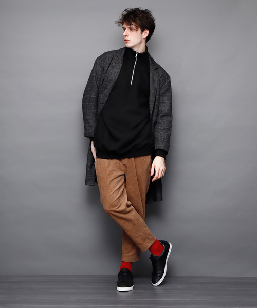 EMMA CLOTHES(エマクローズ)の「ビッグシルエットハーフZIPプルオーバー 裏起毛(スウェット・メンズ・ブラック/アイボリー/チャコール・FREE)」の5枚目の写真