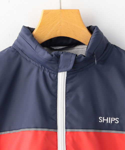 SHIPS（シップス）の「SHIPS KIDS:＜UVカット・撥水加工＞ポケッタブル パーカー(100～130cm)（ナイロンジャケット・キッズ・ネイビー/イエロー系その他2・110/120/130/100）」の4枚目の写真