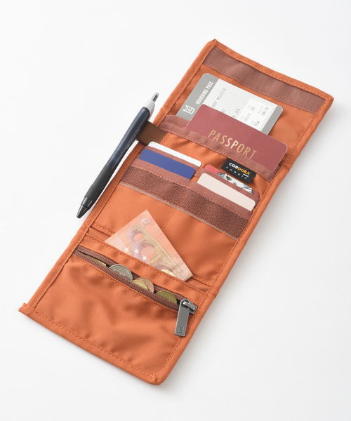 TRAVEL SHOP MILESTO(トラベルショップミレスト)の「MILESTO UTILITY セーフティポーチ9ポケット(トラベルグッズ・レディース・ブラック/ネイビー/レッド/オレンジ/ブルーグレー/コーラルピンク/グレイッシュベージュ/グリーン・フリ-)」の15枚目の写真