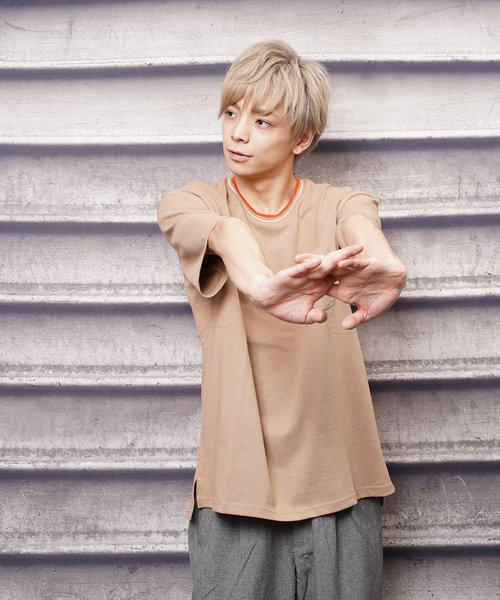 おしゃれスタ(オシャレスタ)の「ビッグシルエットリブラインTシャツ(IR)(Tシャツ/カットソー・メンズ・レッド/ネイビー/ライトグレー/ブラック/ホワイト/サンドベージュ・M/L/XL)」の4枚目の写真