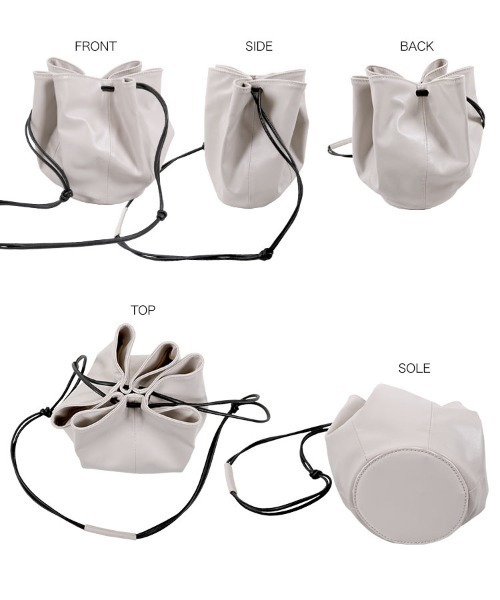 KOBE LETTUCE（コウベレタス）の「フェイクレザーラウンド巾着バッグ（ショルダーバッグ・レディース・グレイッシュベージュ/ブラック/グリーン/アイボリー/イエロー・FREE）」の15枚目の写真