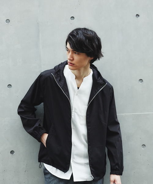 ABAHOUSE GRAY（アバハウスグレイ）の「【展開店舗限定】タイプライターフードブルゾン（ブルゾン・メンズ・グレー/ネイビー/ブラック・46/48/50）」の2枚目の写真