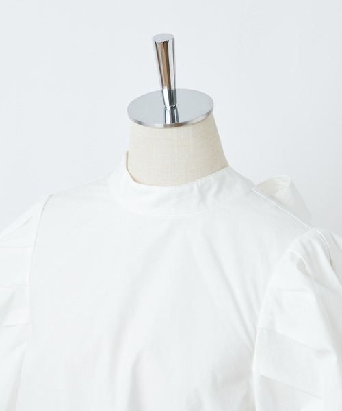 one after another NICE CLAUP(ワンアフターアナザーナイスクラップ)の「バックリボンブラウス(Tシャツ/カットソー・レディース・オフホワイト/ブラック/ベージュ/チェック・FREE)」の7枚目の写真
