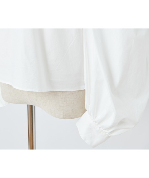 one after another NICE CLAUP(ワンアフターアナザーナイスクラップ)の「バックリボンブラウス(Tシャツ/カットソー・レディース・オフホワイト/ブラック/ベージュ/チェック・FREE)」の9枚目の写真