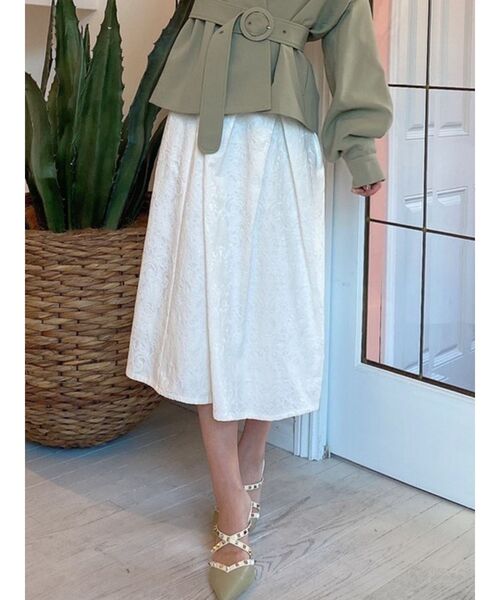 conte コンテ ノーカラージャケット 辺見えみり